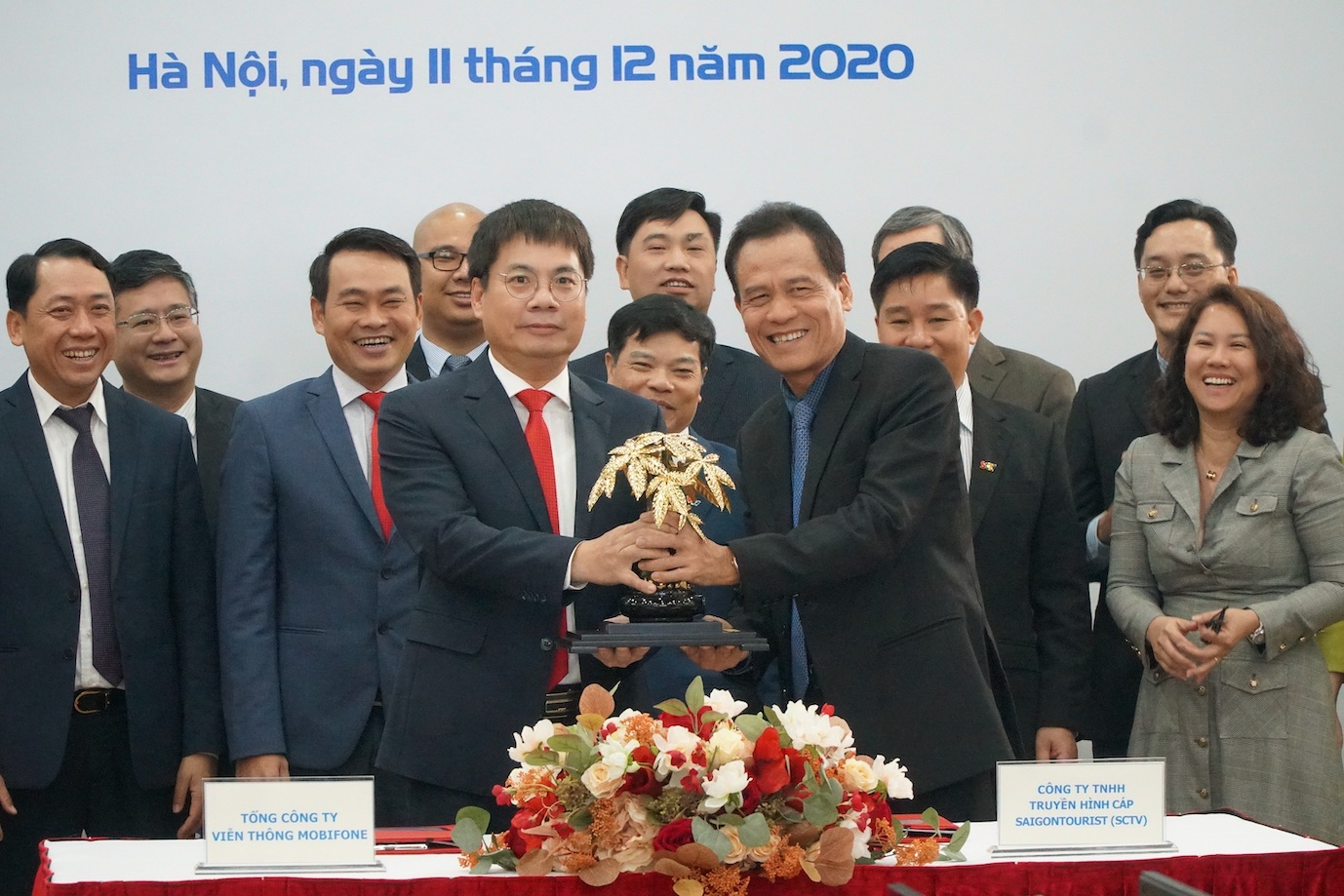 MobiFone[-]v&agrave;[-]SCTV[-]k&yacute;[-]kết[-]Thỏa[-]thuận[-]hợp[-]t&aacute;c[-]chiến[-]lược[-]to&agrave;n[-]diện